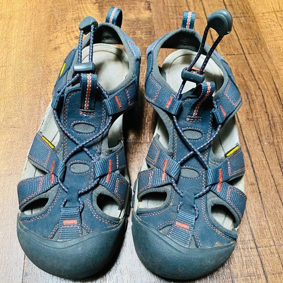 Keen Shoes Keen Hiking Sandals Poshmark